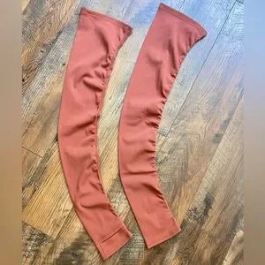 ALO Yoga | Pants & Jumpsuits | Alo Goddess Leg Warmers